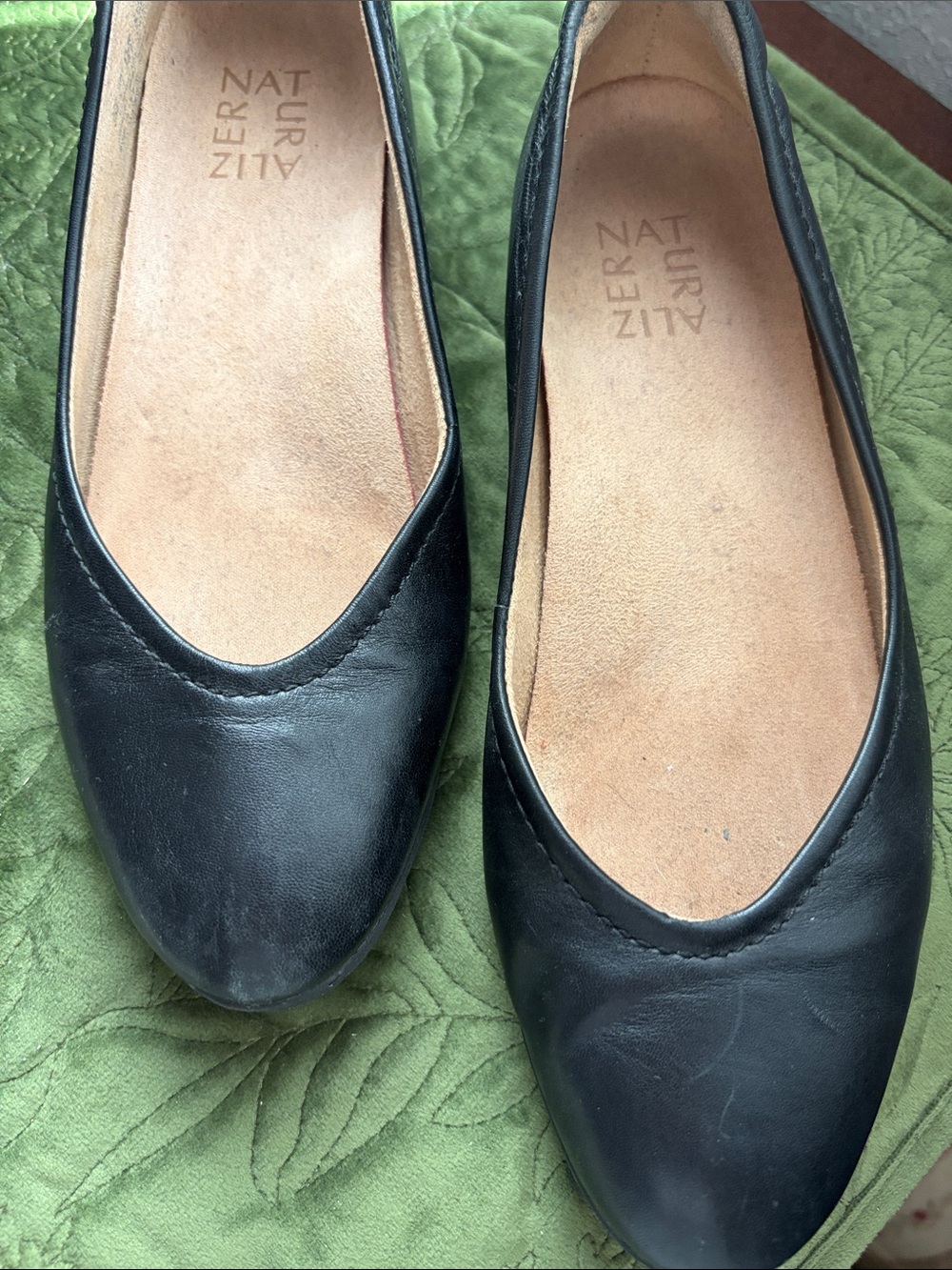 Naturalizer Black Leather Slip-On Ballet Flats